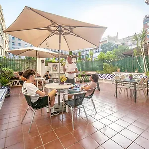 Fabrizzios Terrace Hostal Barcelona