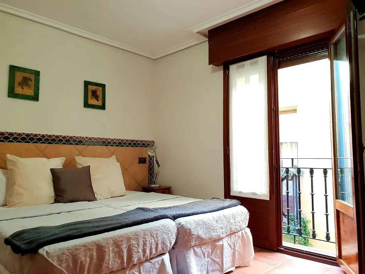 Pension Biazteri La Guardia Spanien